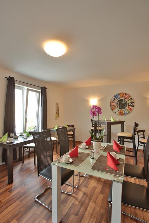 Hotel Am Marktplatz Gangkofen Kültér fotó