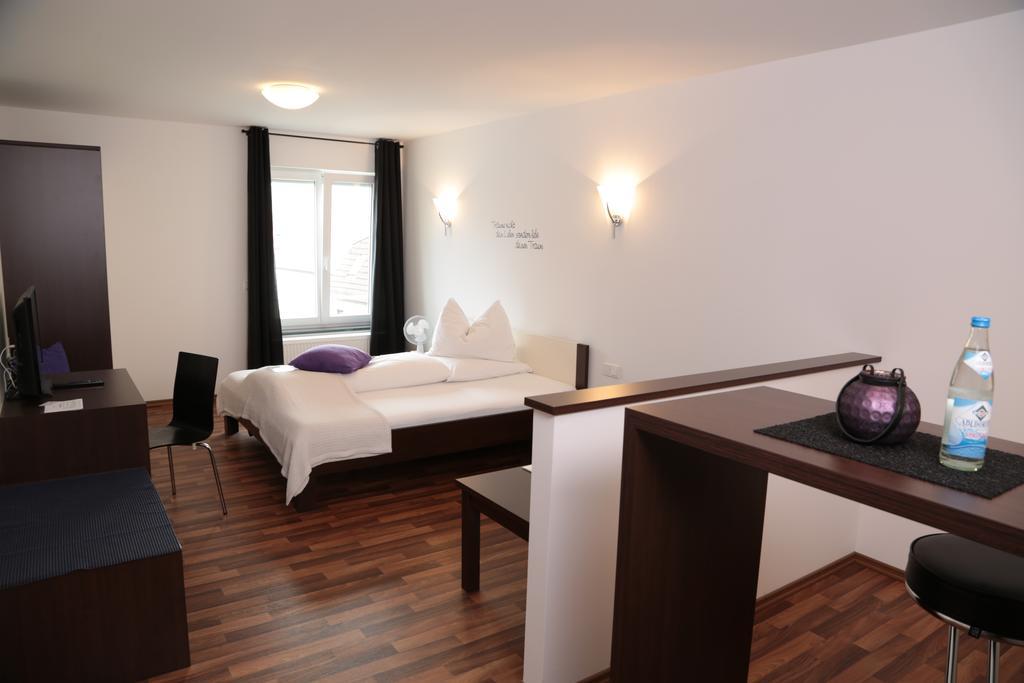 Hotel Am Marktplatz Gangkofen Szoba fotó